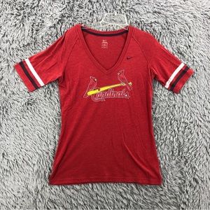 St Louis St Cardinals Tshirt Womens Large Logo Vneck Soft Red Baseball Shirt